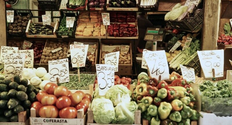 Come aprire un negozio di frutta e verdura requisiti