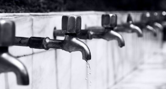 Bonus acqua potabile 2024: come funziona il sostegno per le imprese