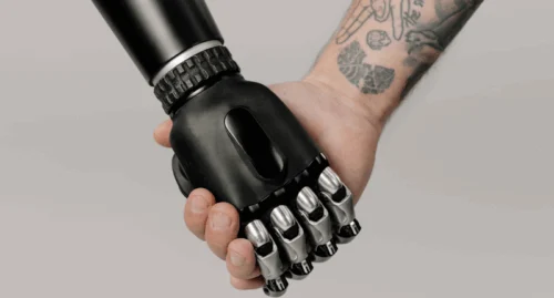 Legge sull’intelligenza artificiale: “Ecco cosa ne pensa ChatGPT e perché non bisogna temerla”