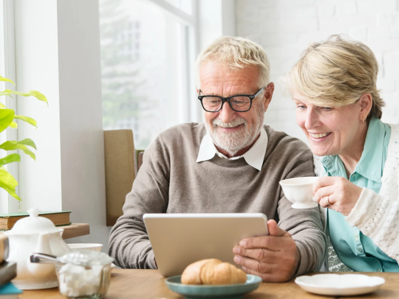 Aumento pensioni sociali e over 70 novità 2026