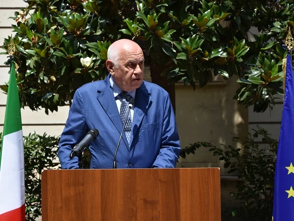 Il ministro Nordio annuncia una nuova riforma con il decreto compensi per avvocati