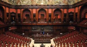 Bonus imprese con settimana corta, proposta di legge arriva alla Camera