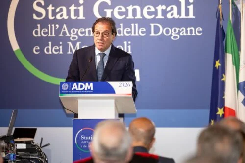 Viceministro Maurizio Leo annuncia piano taglio IRPEF del governo al Festival di Trento